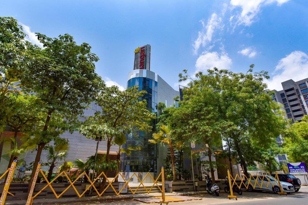 Fabhotel Gl Residency - Satellite アーメダバード エクステリア 写真